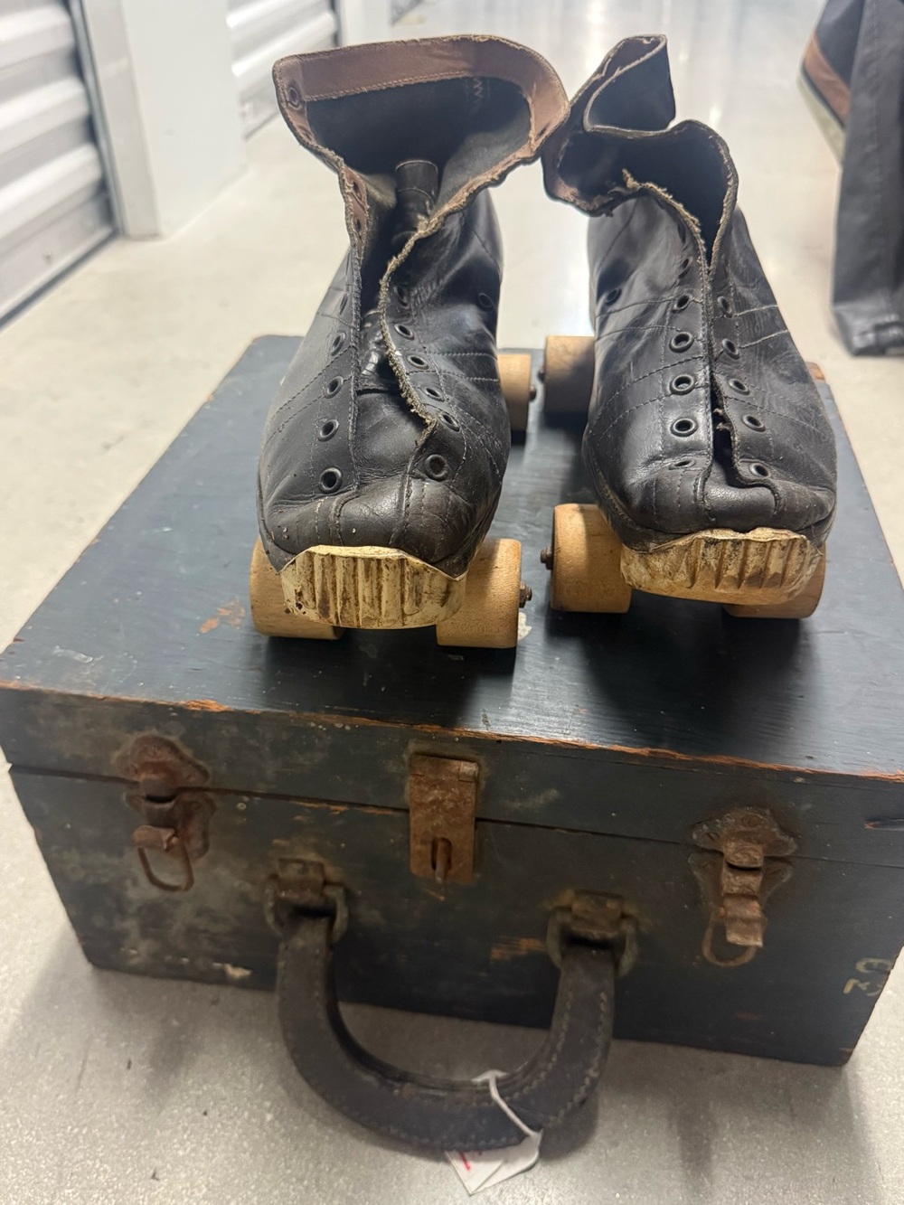 Vintage Chicago roller skates size 8 made in the USA Pro Tek Toe With Accesories